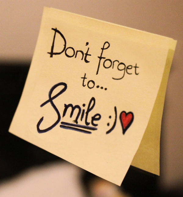 “Se non sorridi non aprire un negozio”